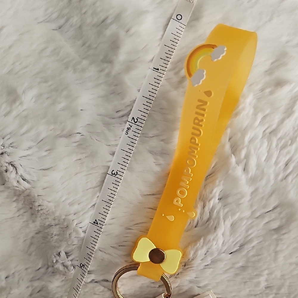 Pompompurin Keychain - Picture 6 of 7